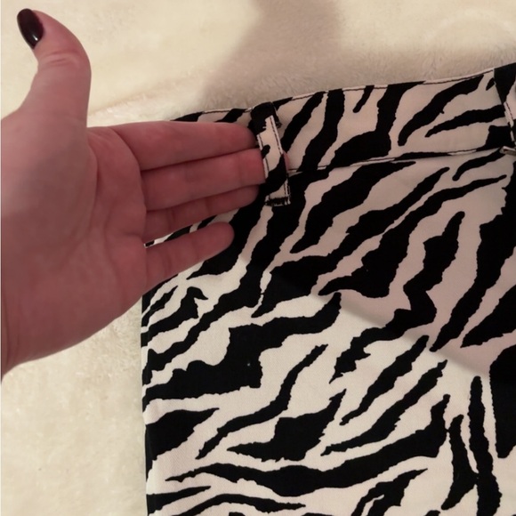 NWOT Motel Rocks Zoven Zebra Print Pants - Picture 6 of 10